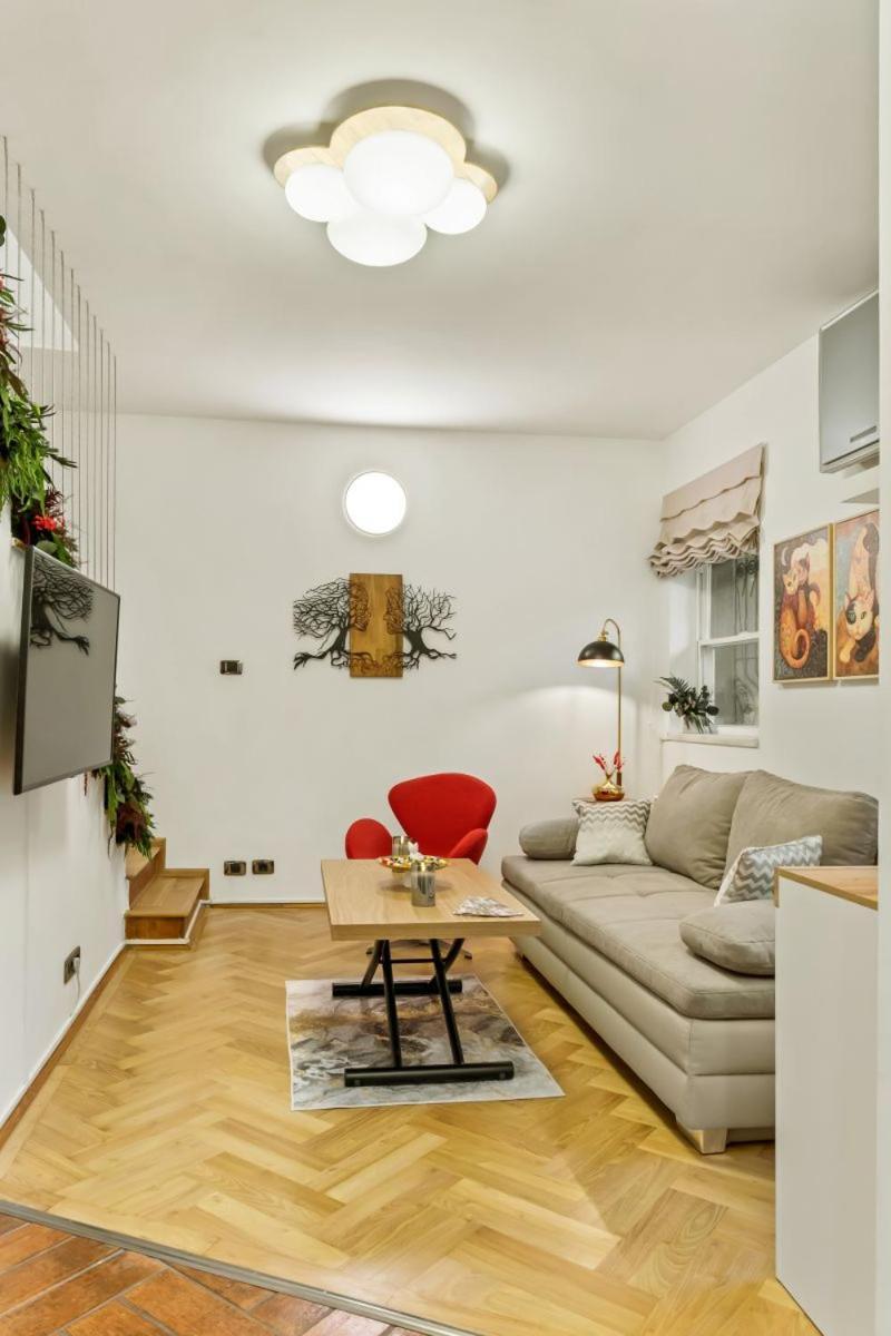 Casa De Povesti - Calea Victoriei Leilighet Bucureşti Eksteriør bilde